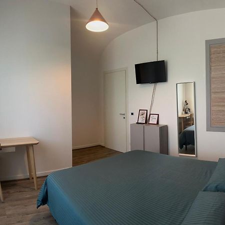 Sunrise Bed and Breakfast Marina Di Pisa Buitenkant foto