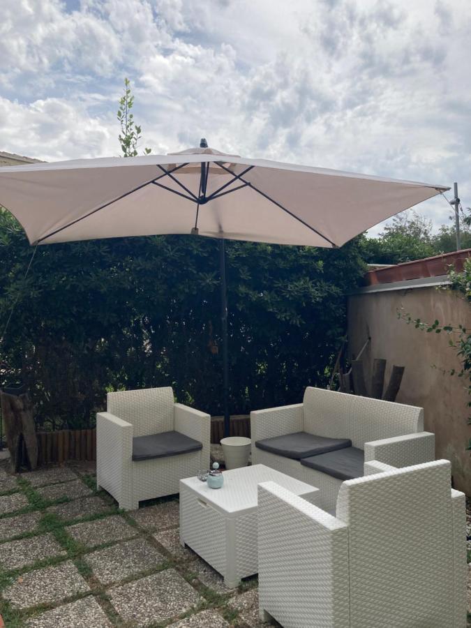 Sunrise Bed and Breakfast Marina Di Pisa Buitenkant foto